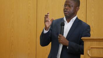 Mozambique conference on drought tolerant maize and insurance