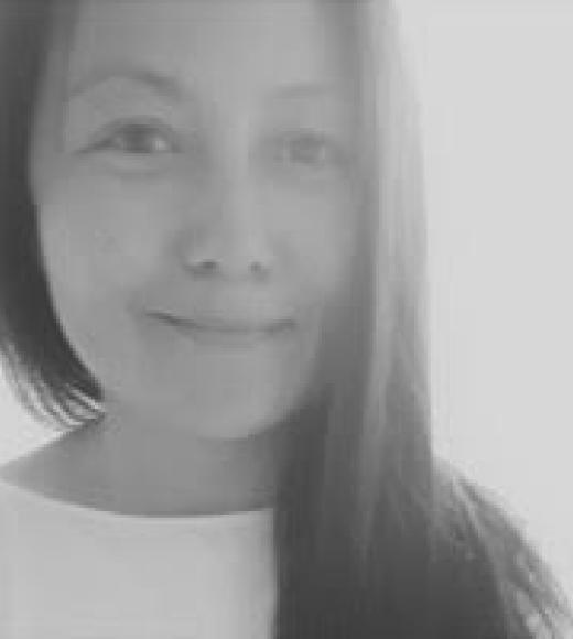 Dinara headshot